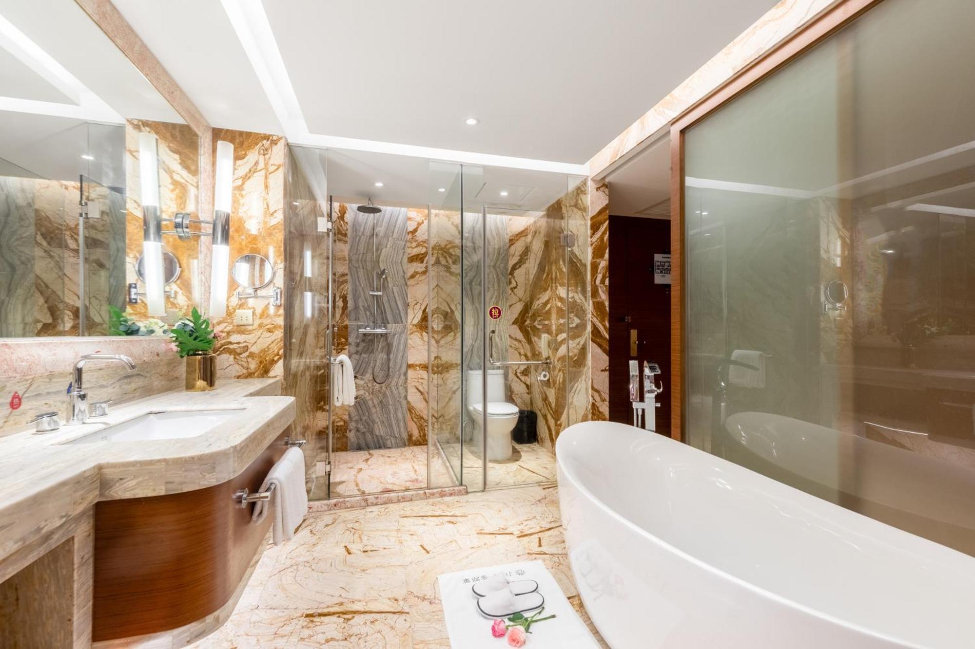 King Royal Hotel Yunfu Exterior foto